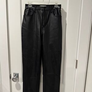Abercrombie and Fitch Curve Love The 90’s Straight high rise size 28